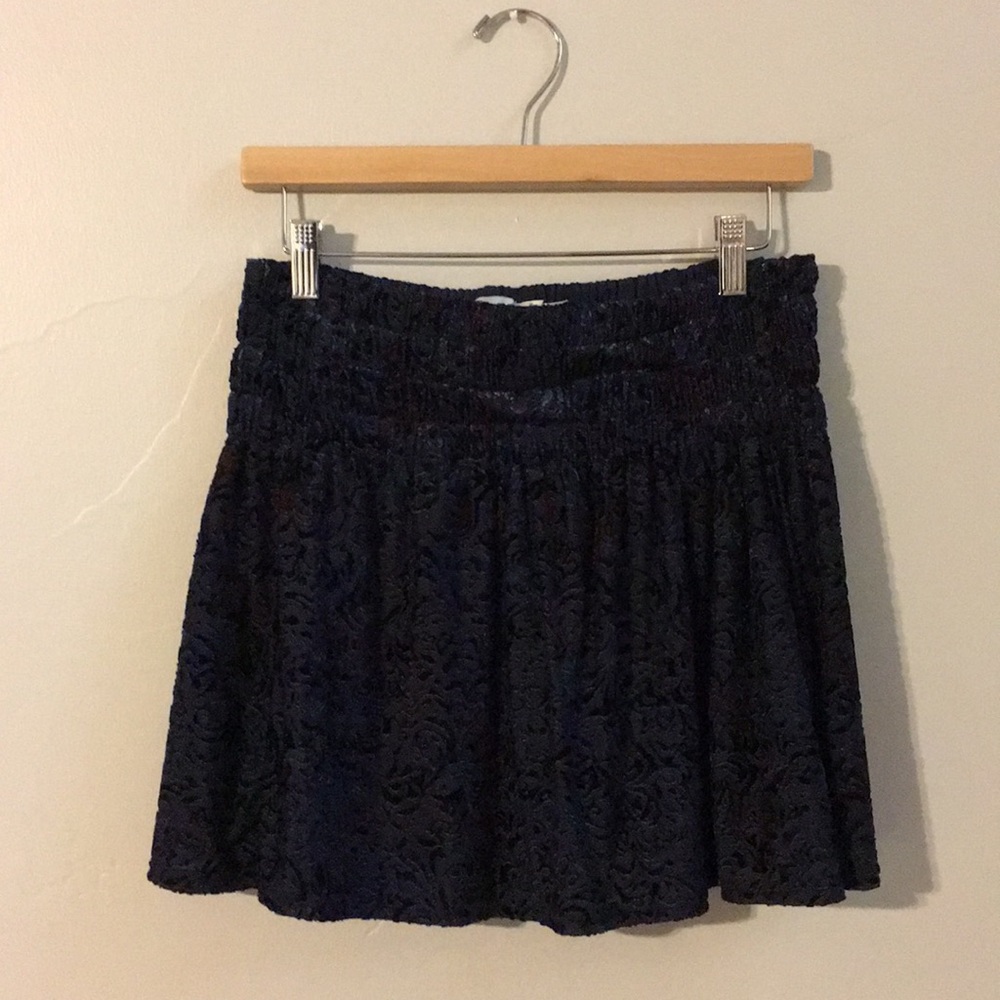 Velvet floral mini skirt